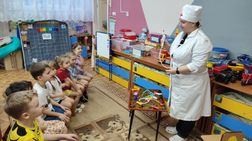 Знакомство с профессией педиатр Знакомство с профессией педиатр.